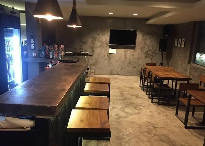 Revolution Asoke Hostal